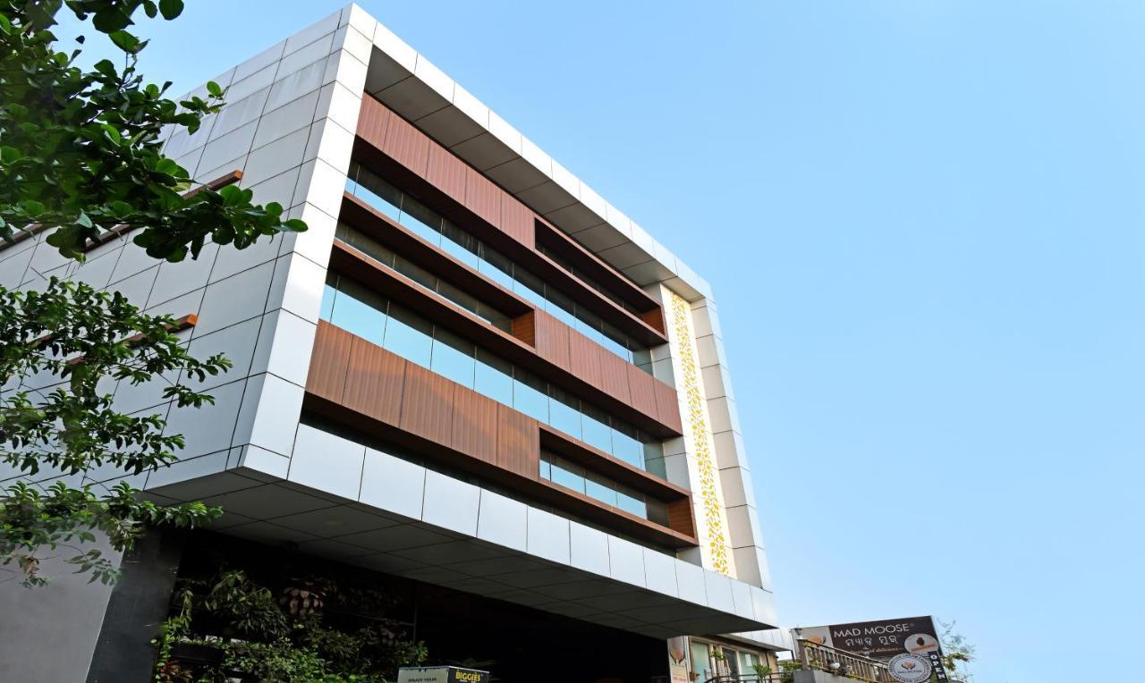 Treebo Lazystay Grand Patia Bhubaneswar Exterior photo